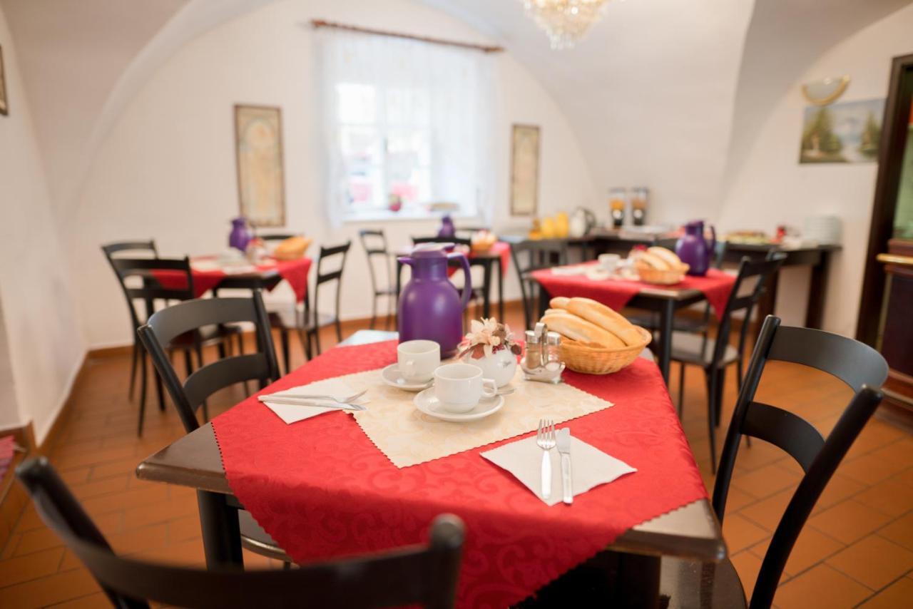 Pension Rosa Cesky Krumlov Bagian luar foto