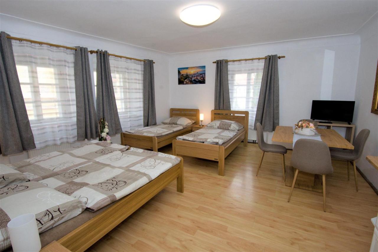 Pension Rosa Cesky Krumlov Bagian luar foto