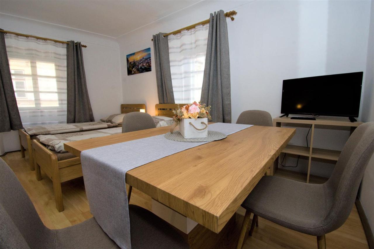 Pension Rosa Cesky Krumlov Bagian luar foto